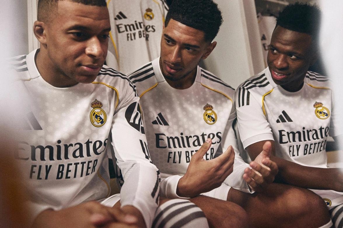 real madrid player jersey home 25/26