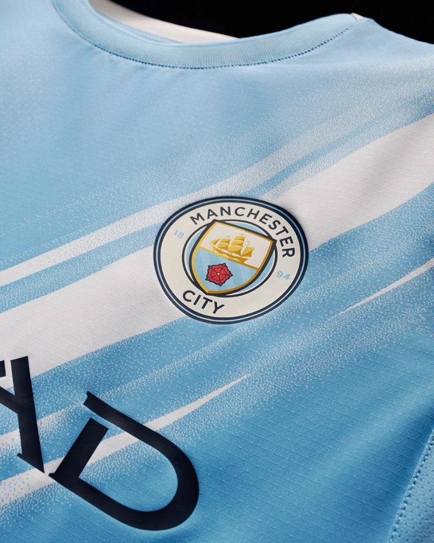 man city home kit 25/26